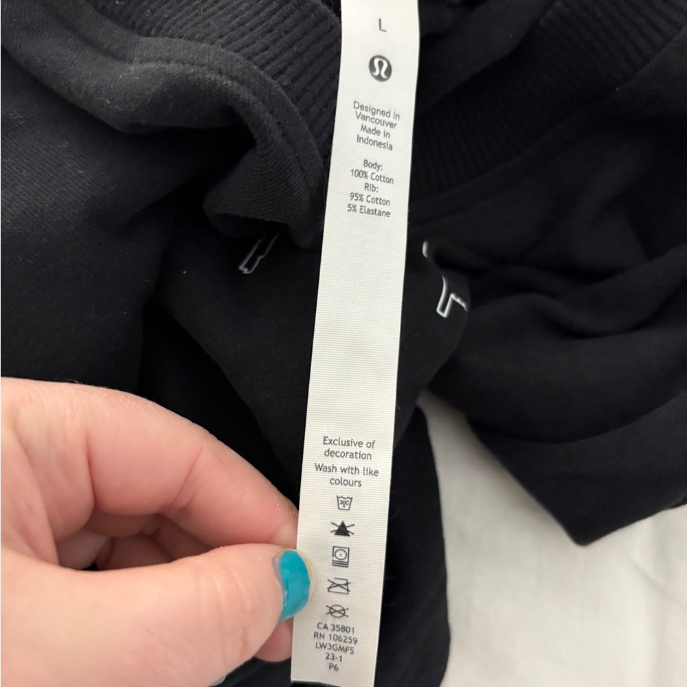 Lululemon Heavyweight Cotton Mock-Neck T-Shirt *NYC Exclusive - Picture 10 of 11